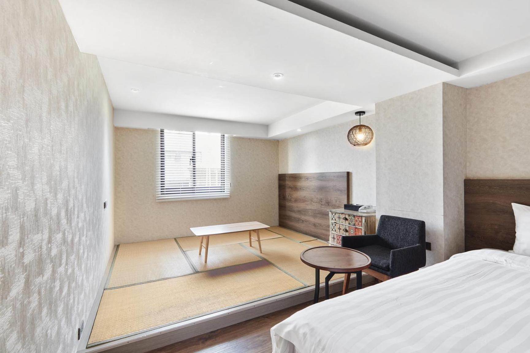 Lan Kwai Fong Garden Hotel Chiayi Extérieur photo