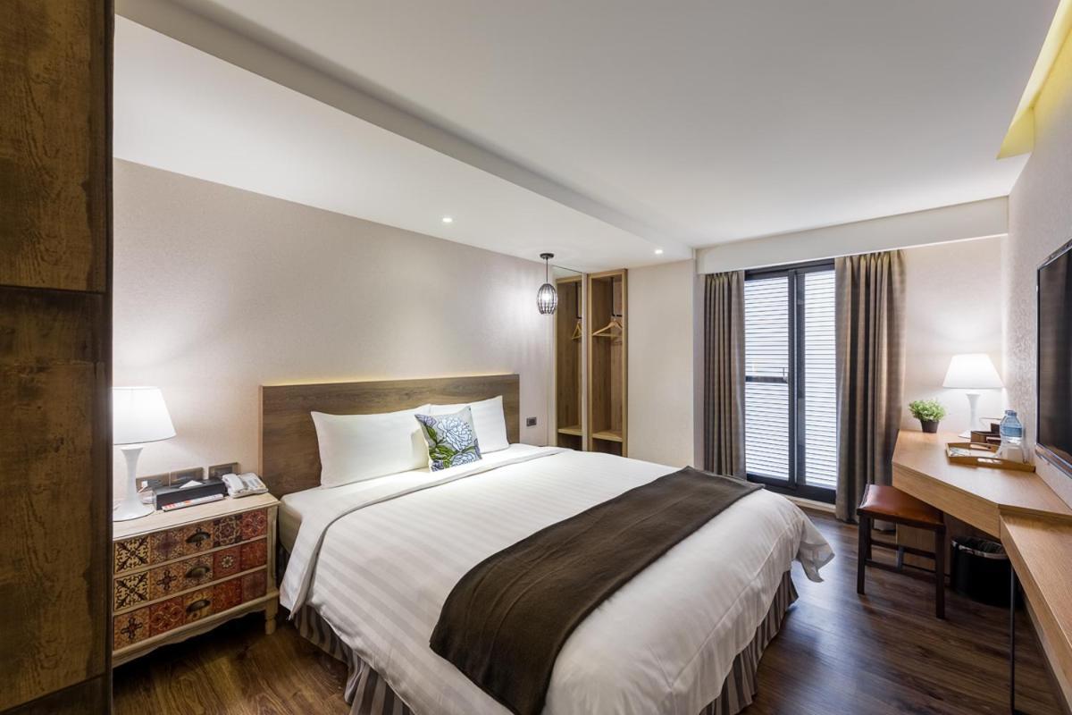 Lan Kwai Fong Garden Hotel Chiayi Extérieur photo